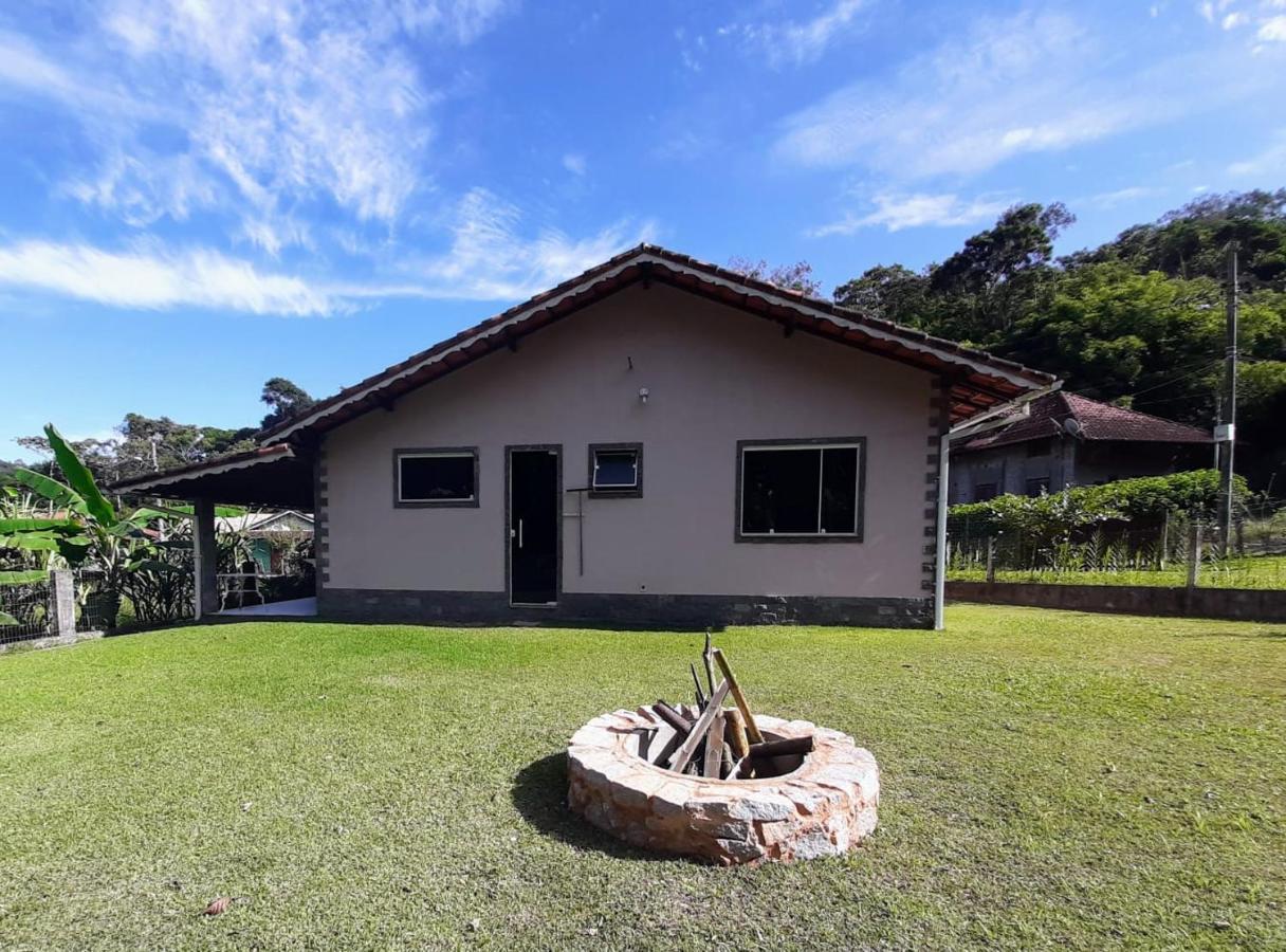 Casa Rosa Lumiar, Cachoeira Particular E Fazendinha Exterior foto